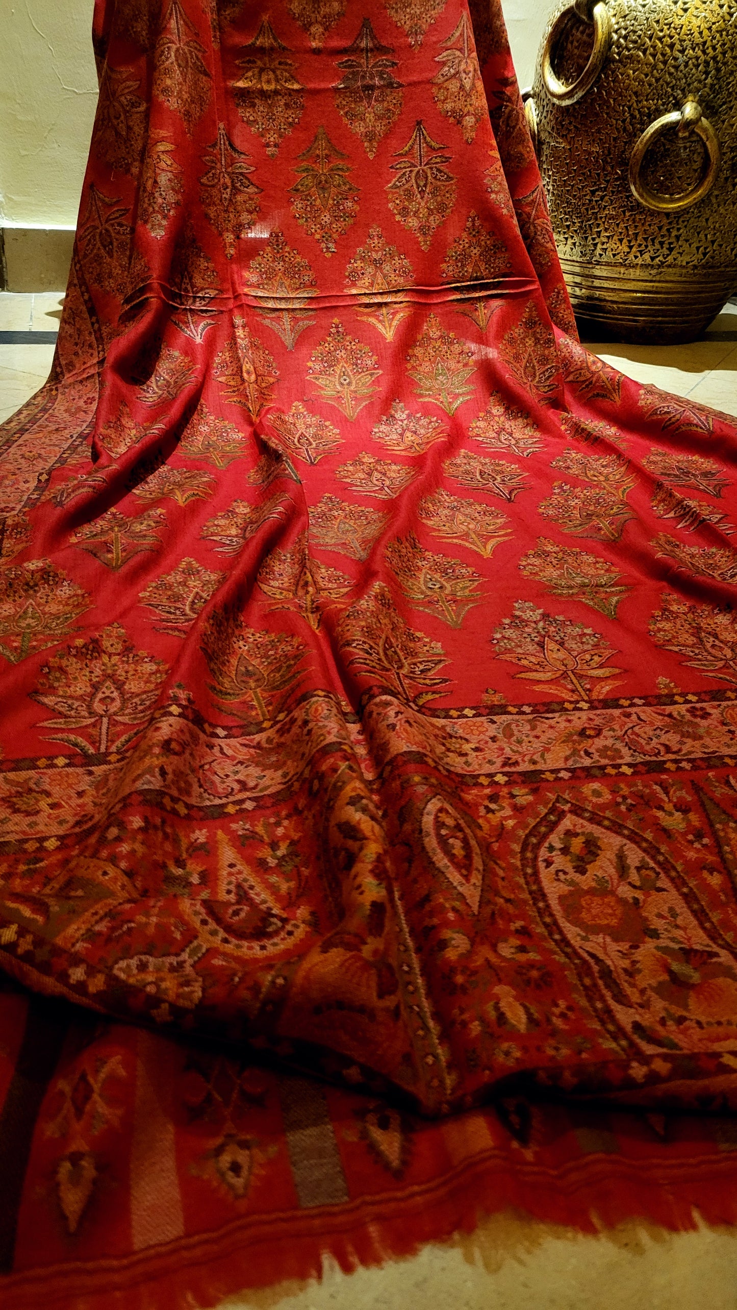 Maroon : Persian kanni shawl