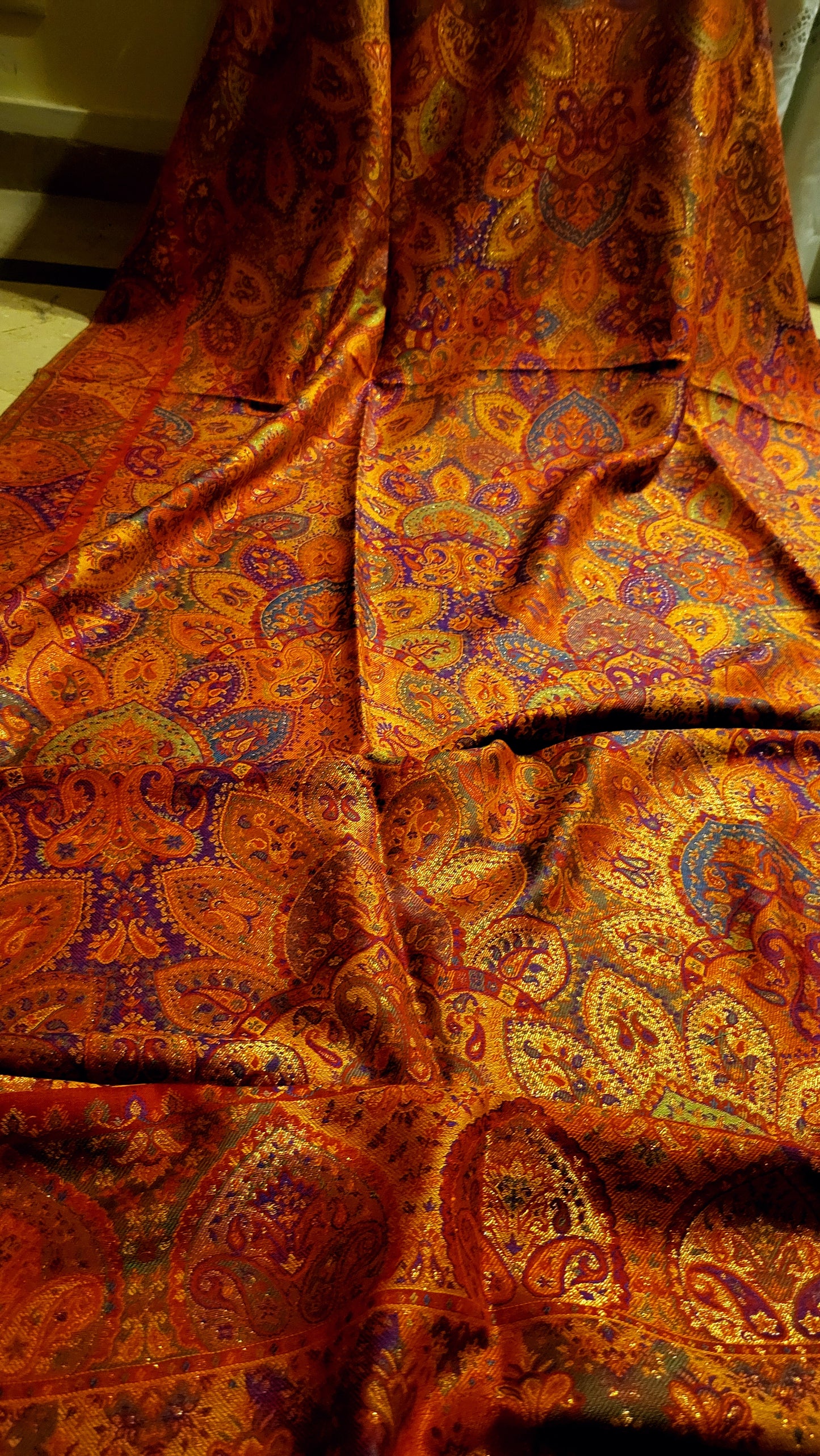 Tabraizi kanni : shawl
