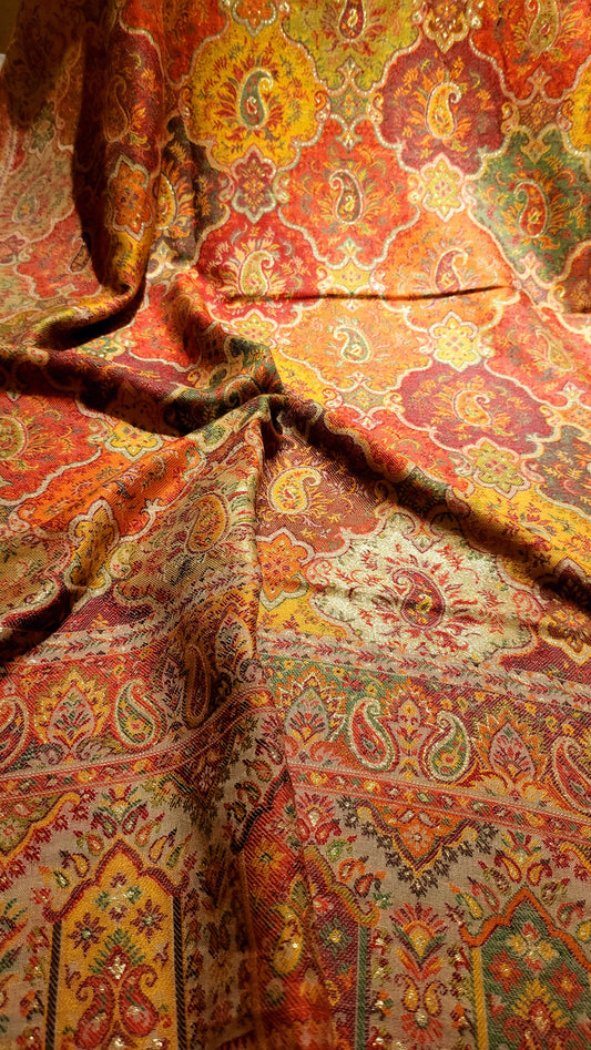 Rust and beige : tabraizi kanni shawl