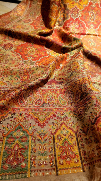 Rust and beige : tabraizi kanni shawl