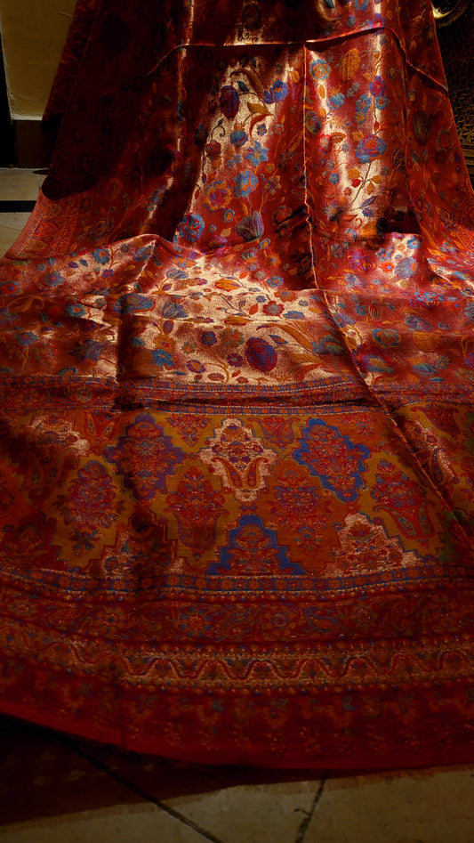 Floral moonlight : kanni shawl