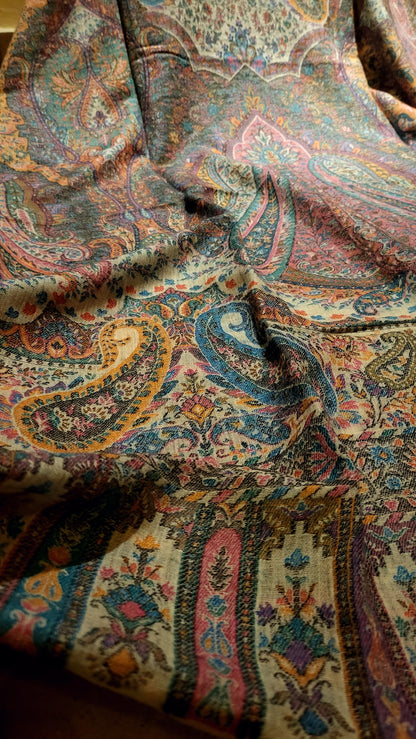 Feather soft :Persian kanni shawl