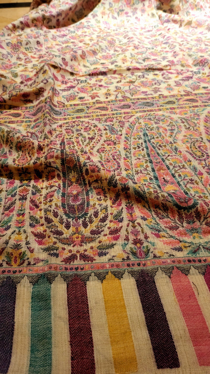 Pinky beige : persian kanni shawl