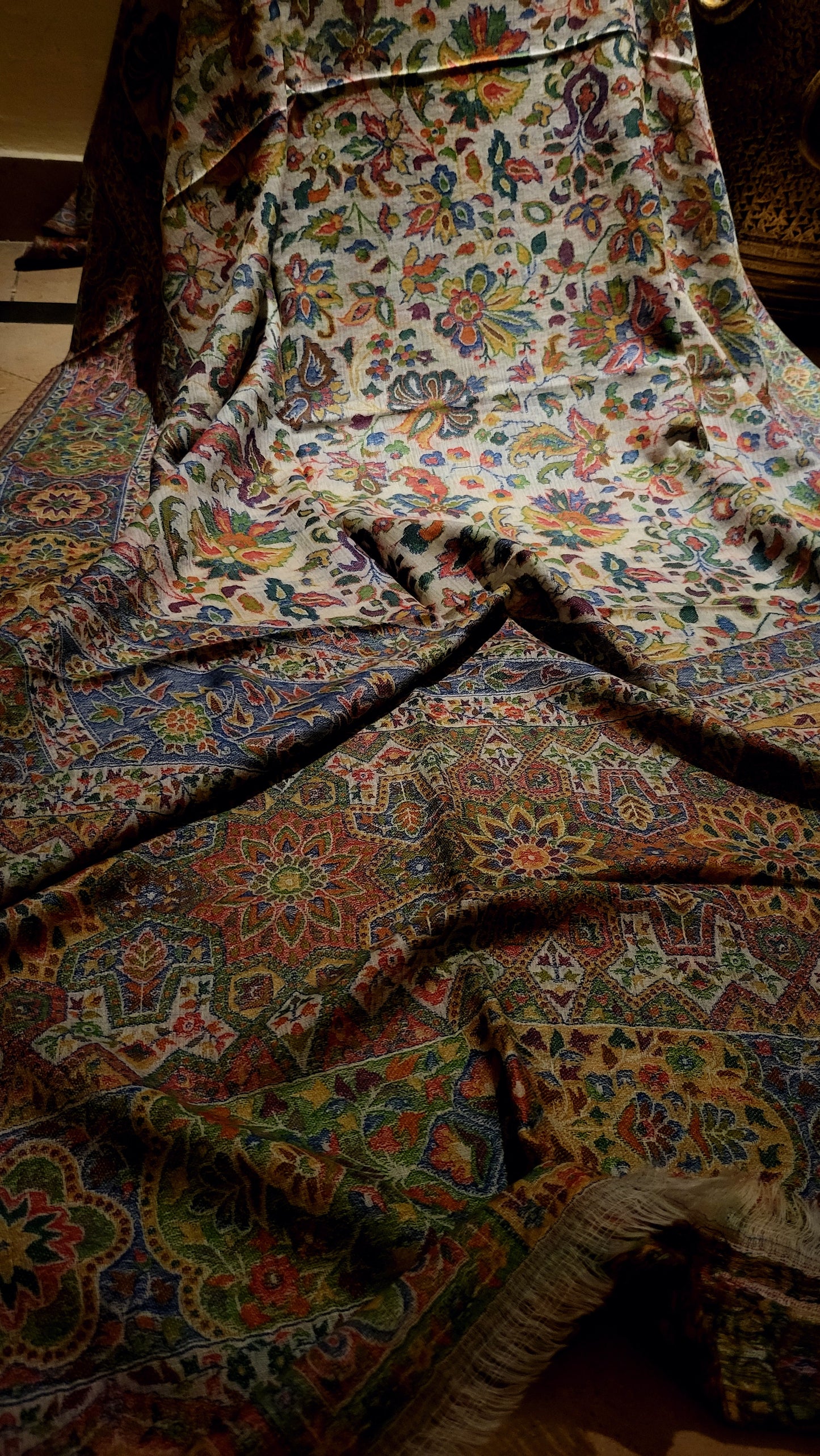 Basic beige : persian kanni shawl