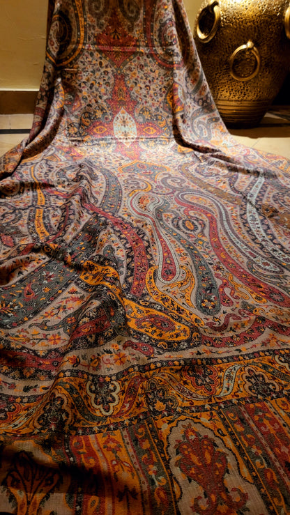 Basic Essential : persian kanni shawl