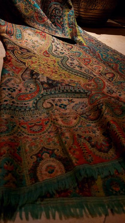 Persian kanni : shawl