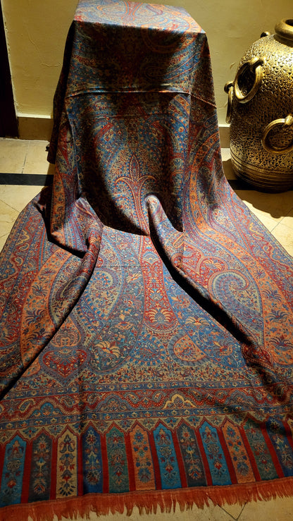 Reversible kanni : shawl