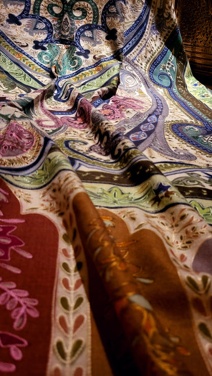 Beige and bold : Reelkaar shawl