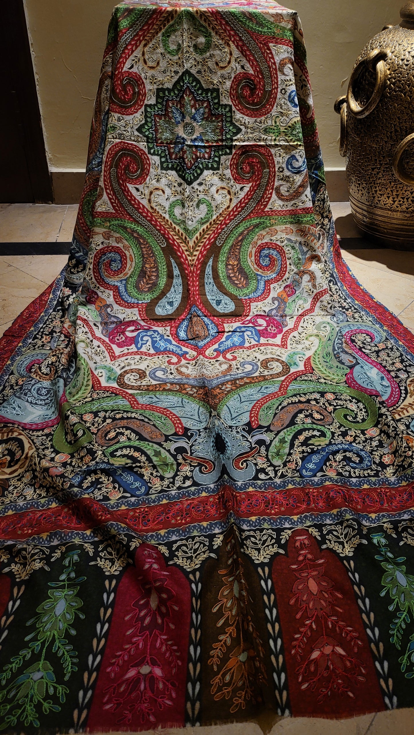 Red and more : Reelkaar shawl