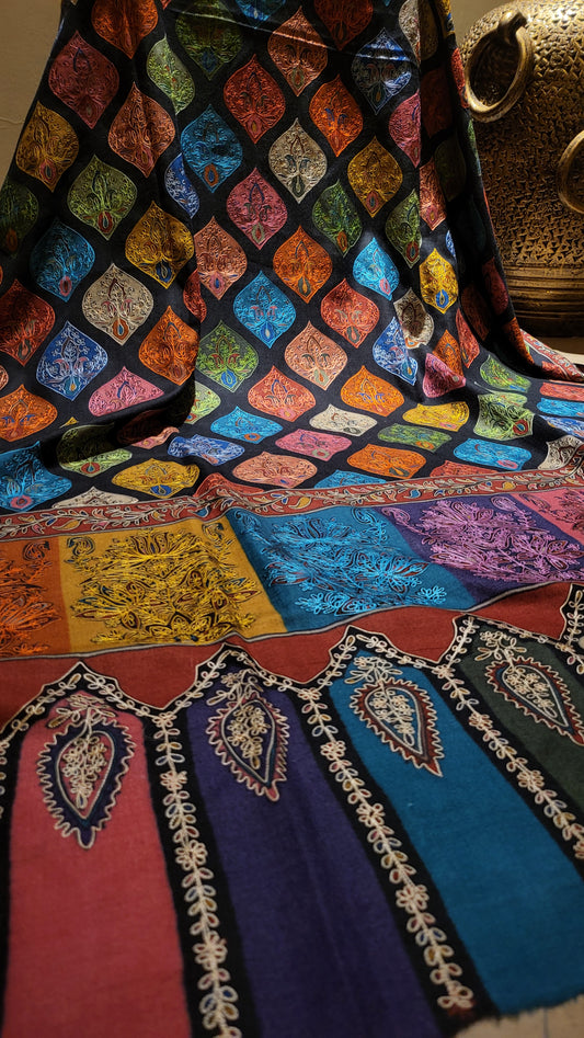 Bold and beautiful : Reelkaar shawl