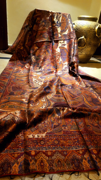 Shikargah shawl : silky moonlight kaani