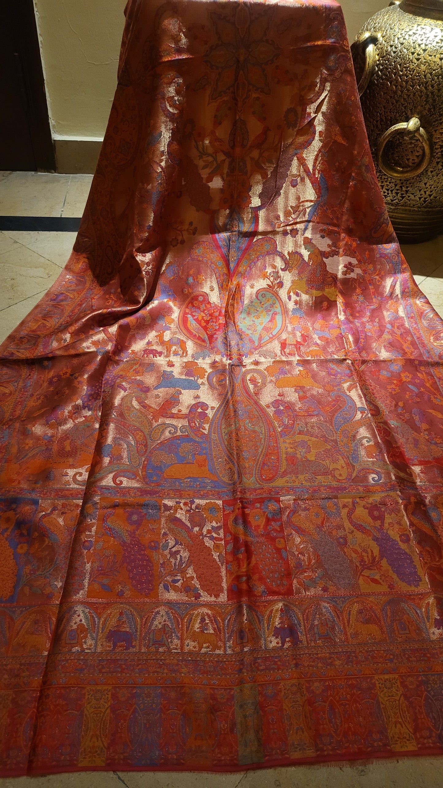 Laila's silky moonlight : kaani shawl