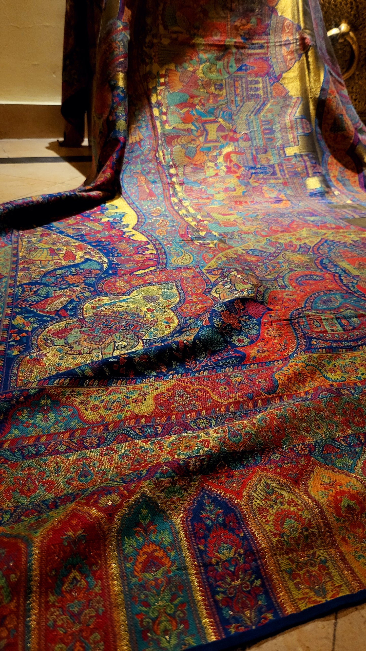 Darbari mughal kaani : Toosh shawl