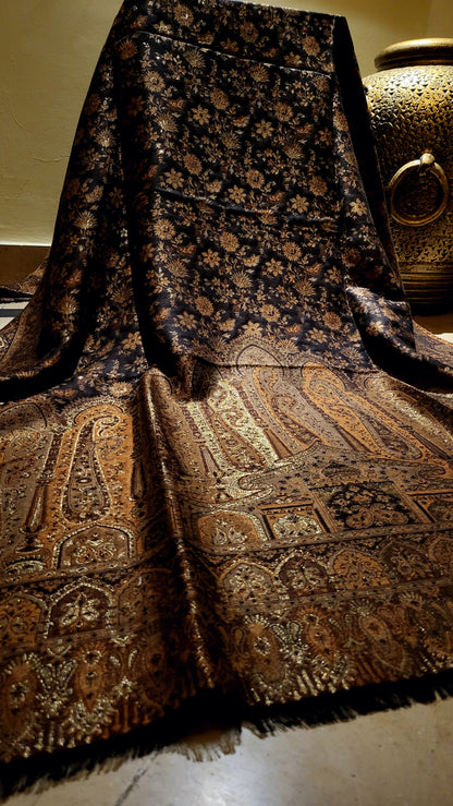 Reversible gandhara : Moonlight kaani shawl