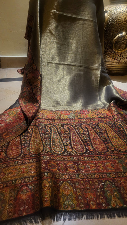 Gandhara moonlight : Reversible shawl