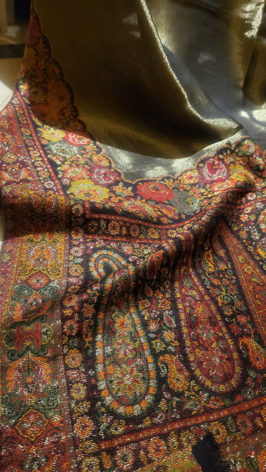 Gandhara moonlight : Reversible shawl