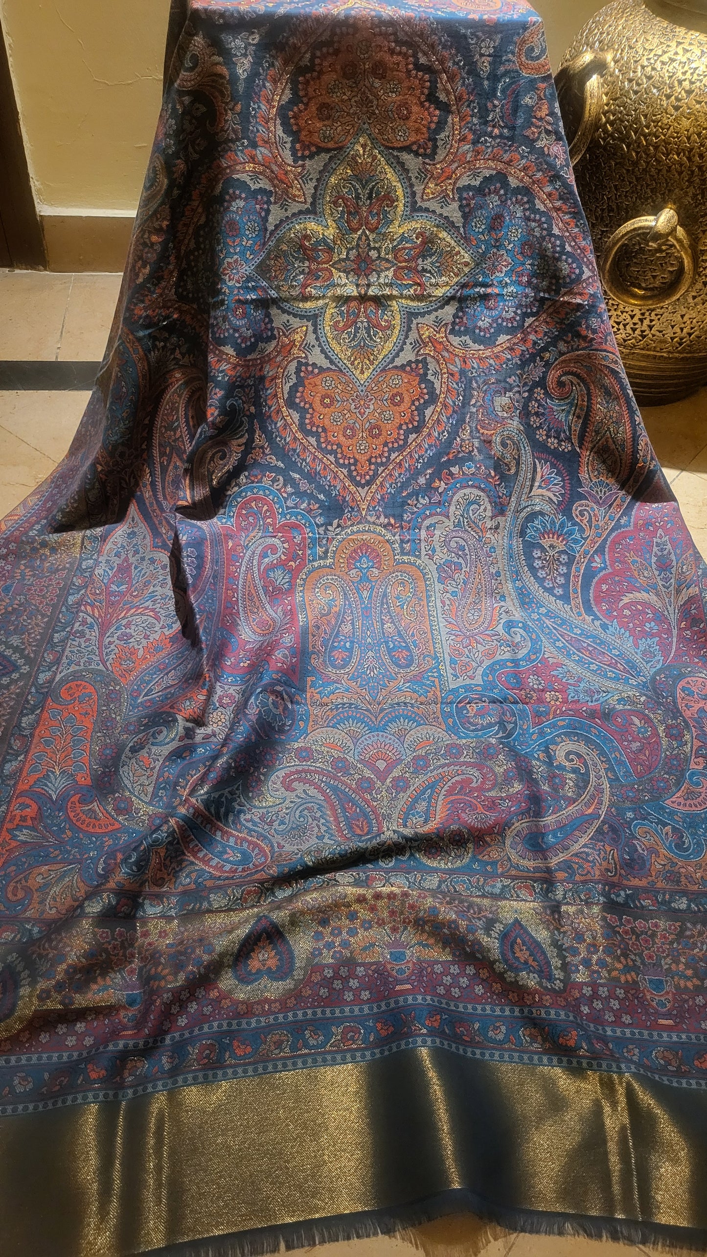 Pashmina Moonlight : kaani shawl