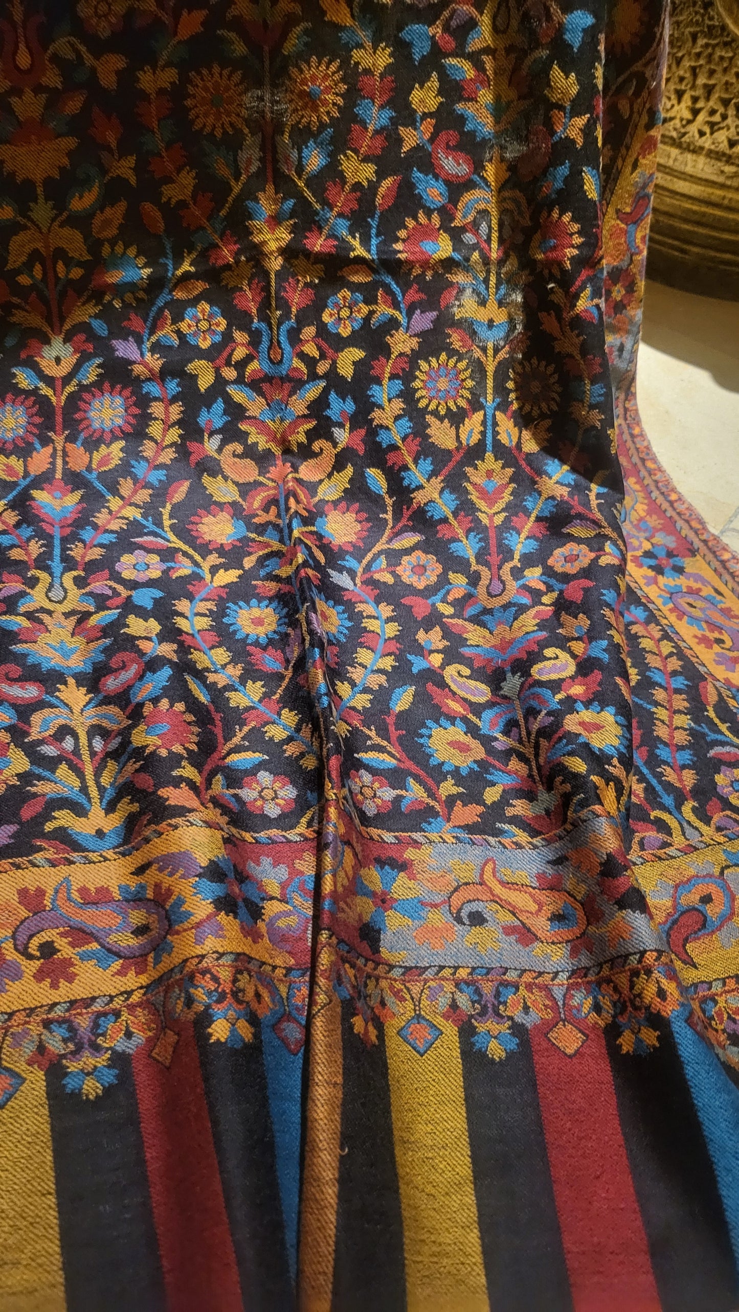 Kaani mini shawl : Toosh