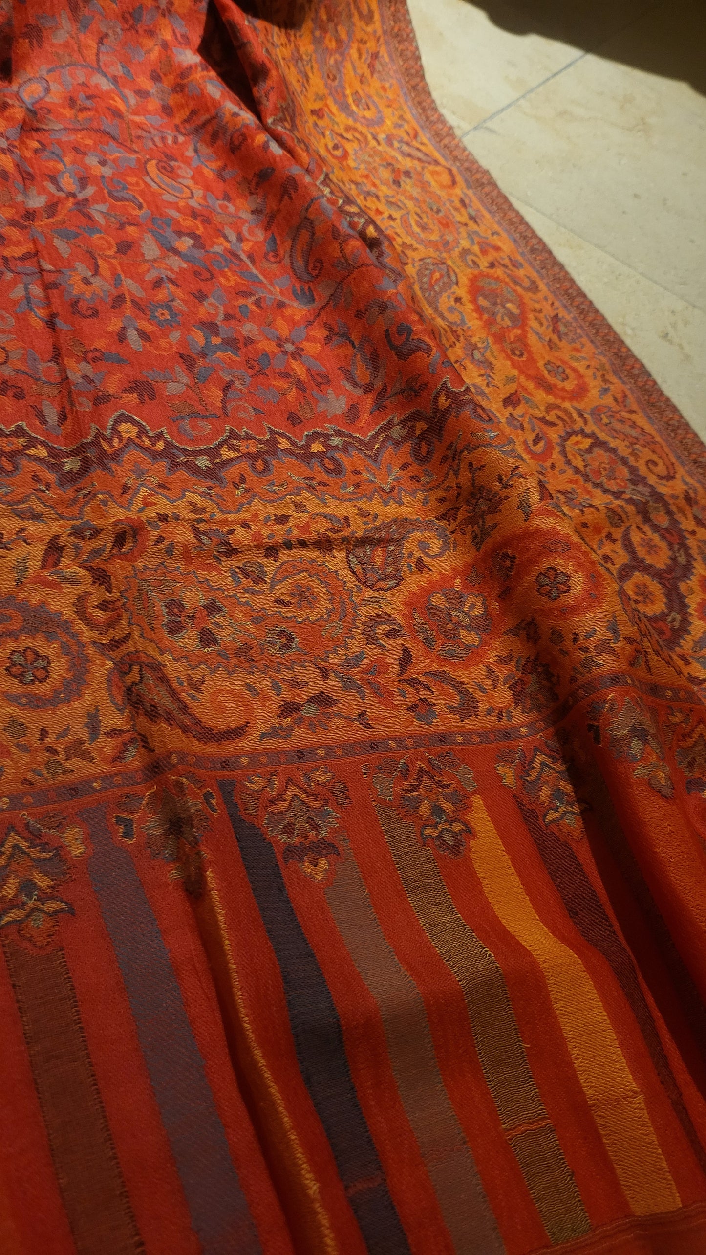 Toosh mini shawl : kaani