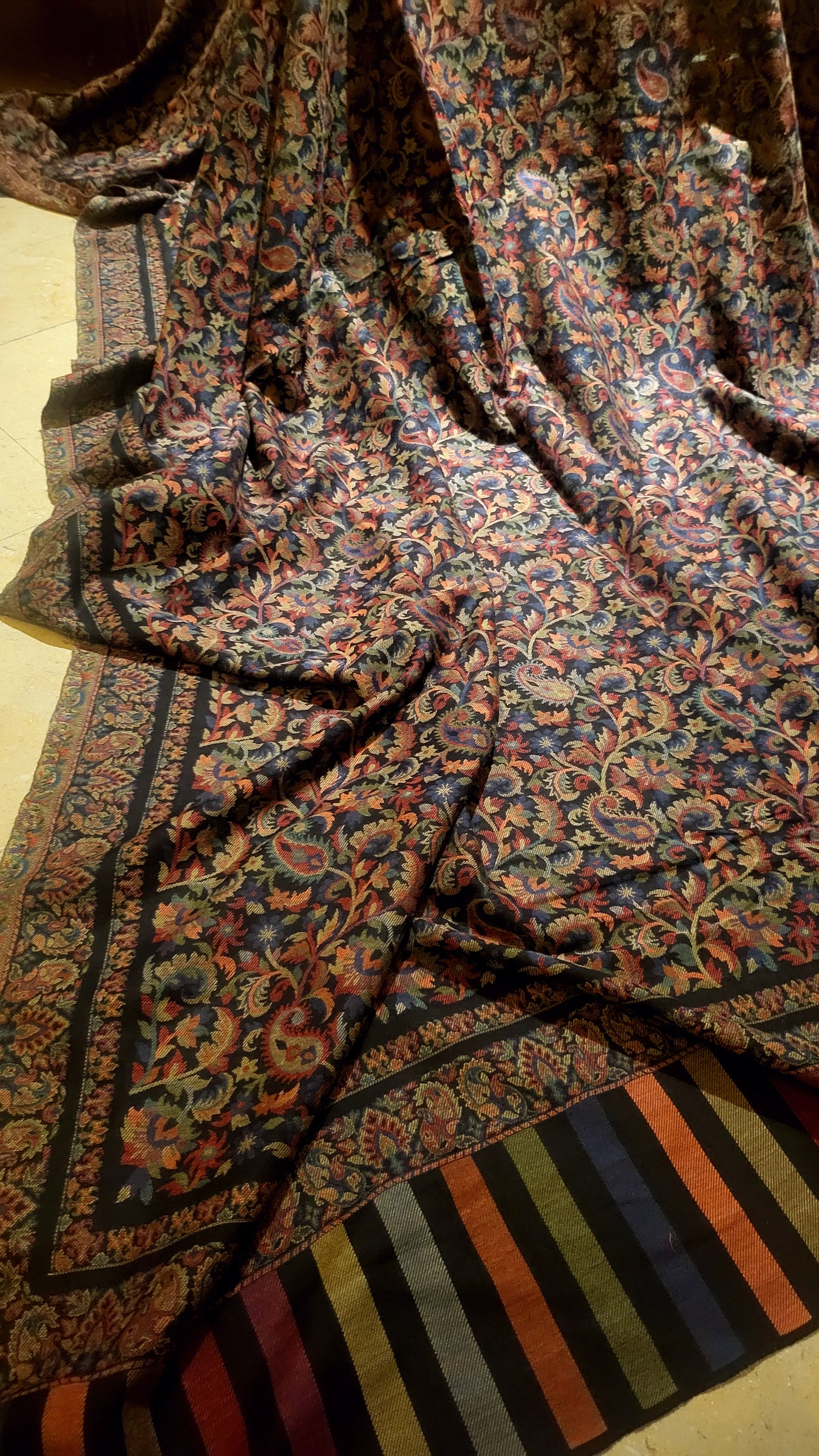 Unisex kaani : Toosh shawl