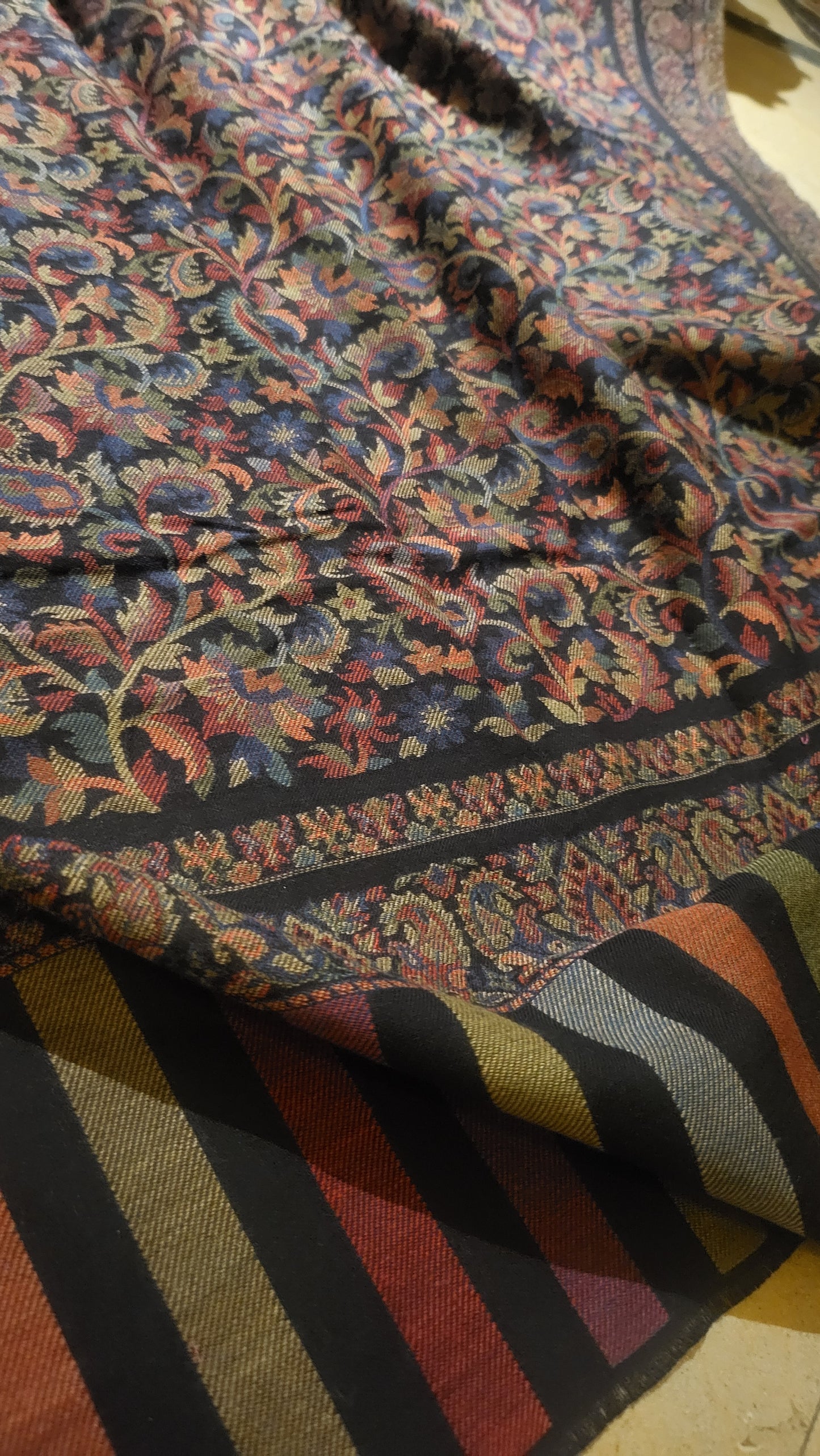 Unisex kaani : Toosh shawl