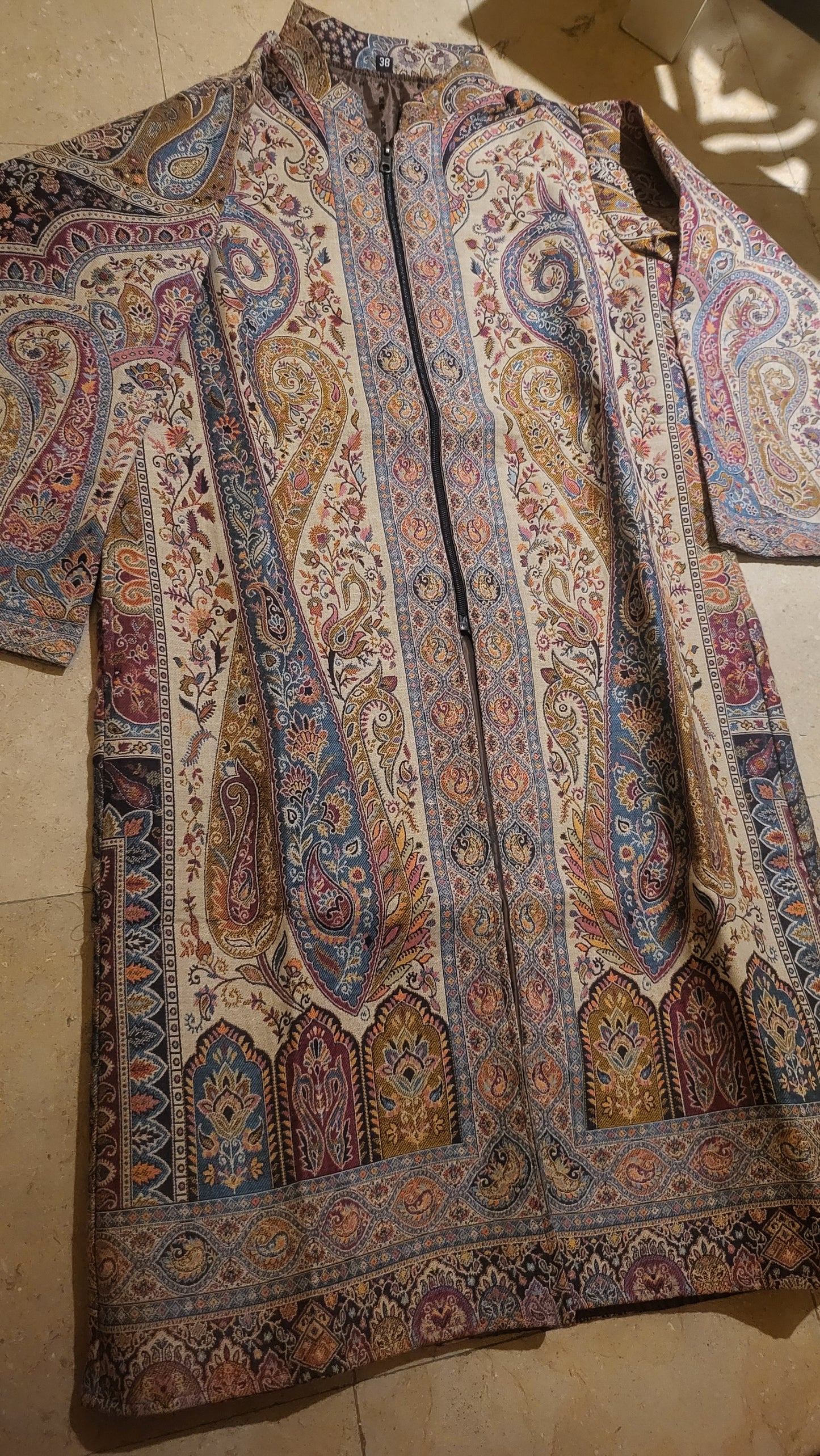 Kaani coat : stitched