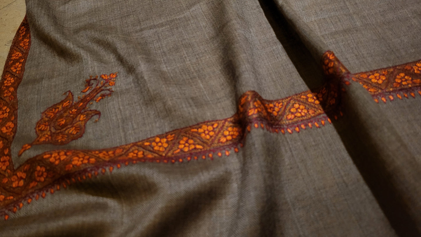 Hand made : Toosh shawl