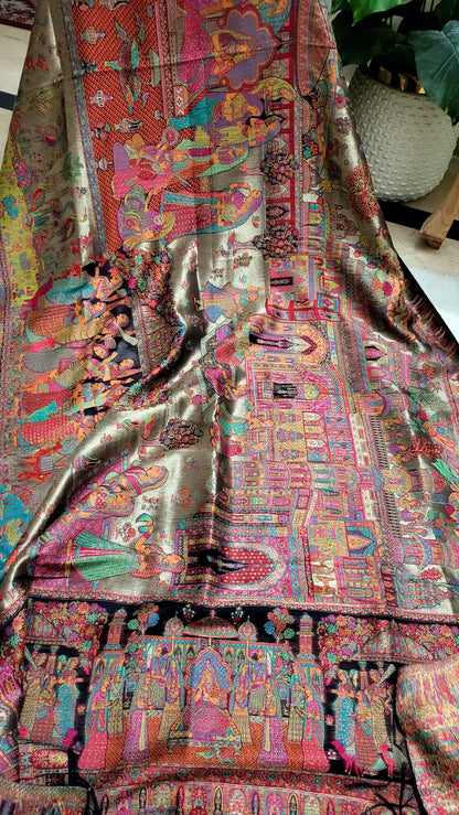 Silky moonlight : shawl
