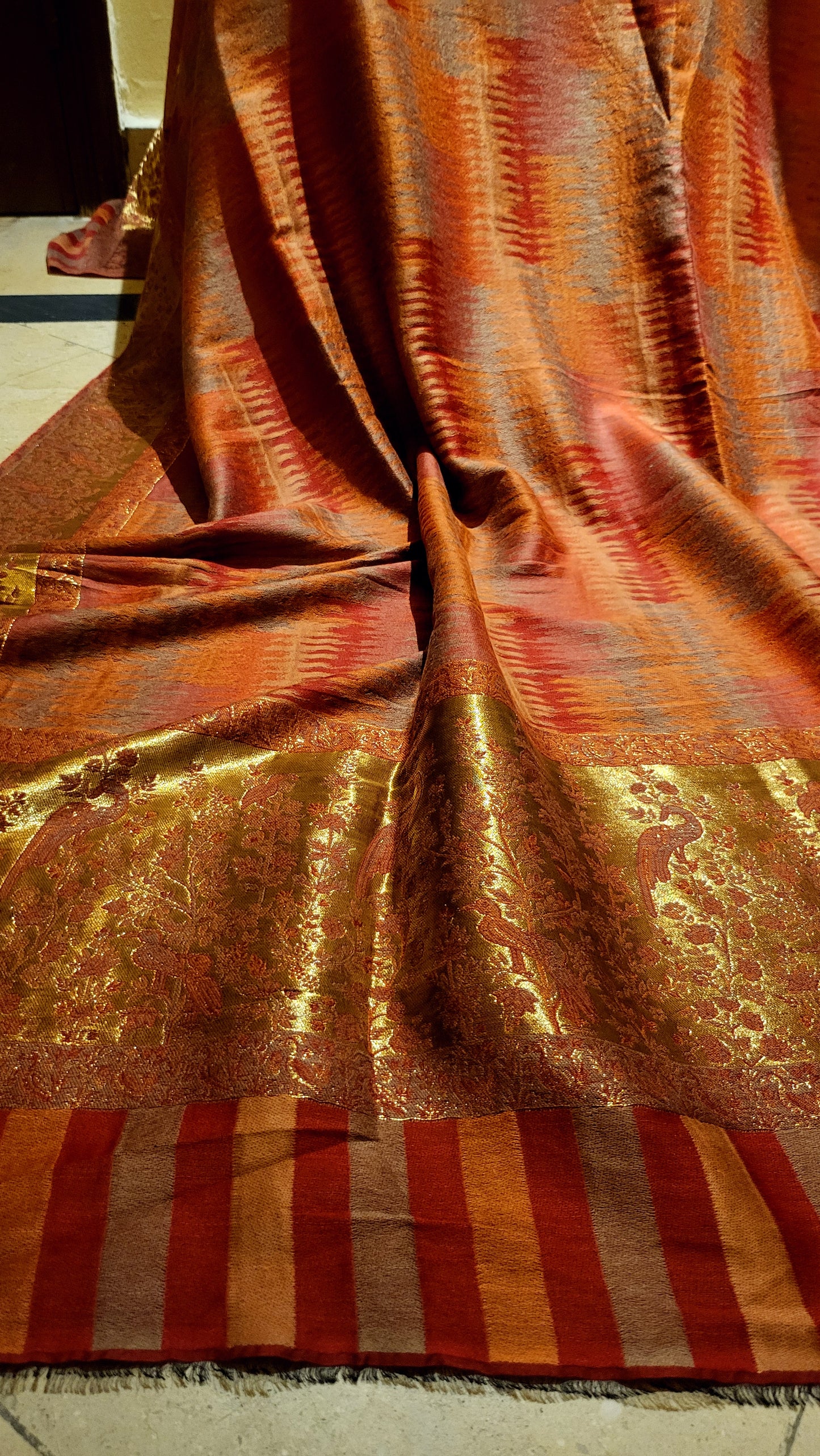 Birdie : Ikkat pashmina shawl