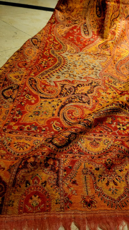 Laila's persian kaani : Reversible shawl