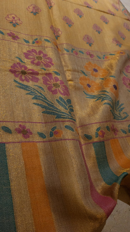 Floral fantasy : Moonlight Toosh kaani