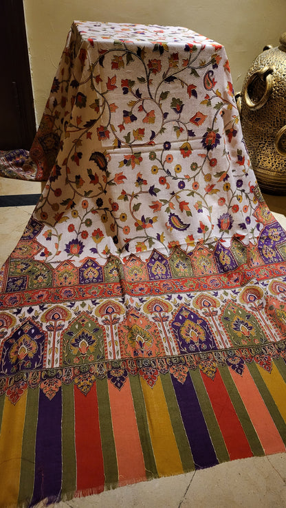 Kalamkar shawl : Hand made
