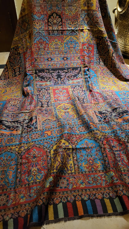 Toosh Kaani shawl