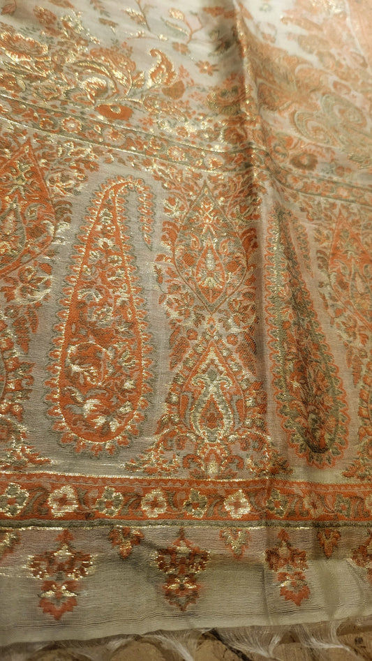Silk kaani : shawl
