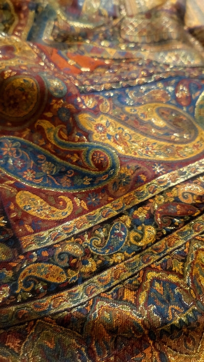 Black paisly: silk kaani dupata