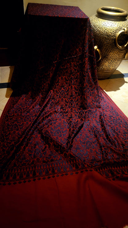 Embroidered shawl : Red and black