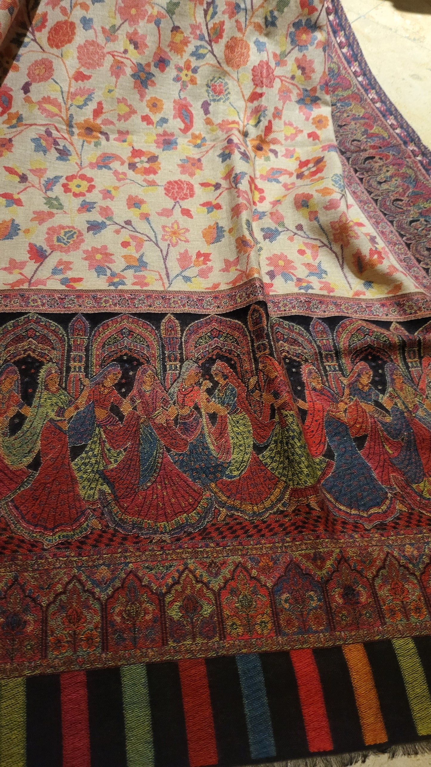 Shermin kaani : shawl