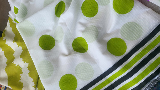 Polka dot : suit