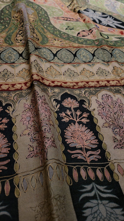 Reelkaar Embroidered : shawl