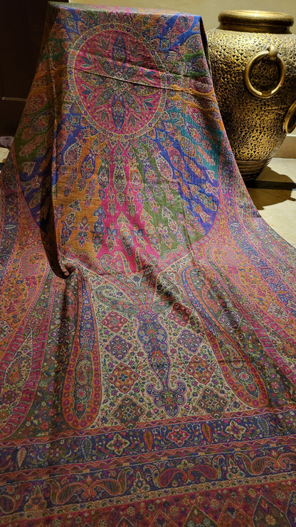 Reversible kaani shawl : persian kaani