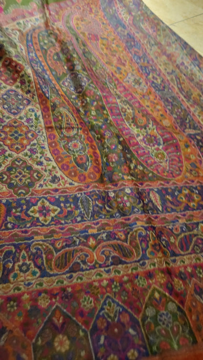 Reversible kaani shawl : persian kaani