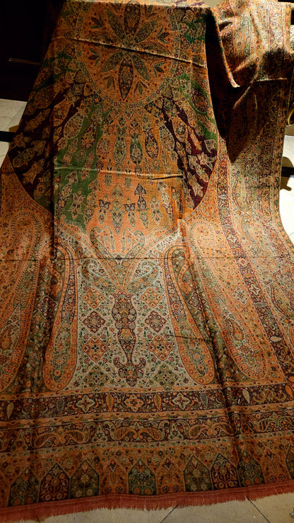 Reversible kaani shawl : persian kaani