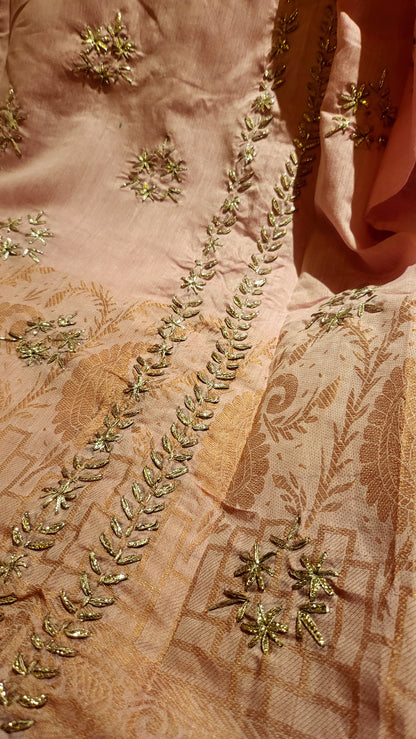 Gota suit : paper lawn
