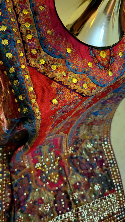 Kaani silk shawl : Kamdani work