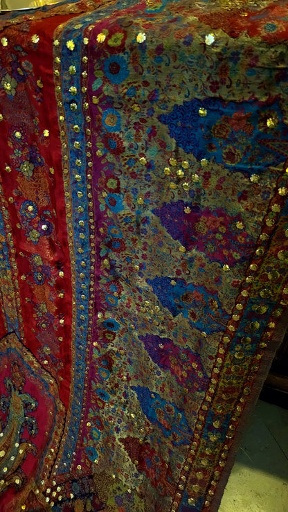 Kaani silk shawl : Kamdani work