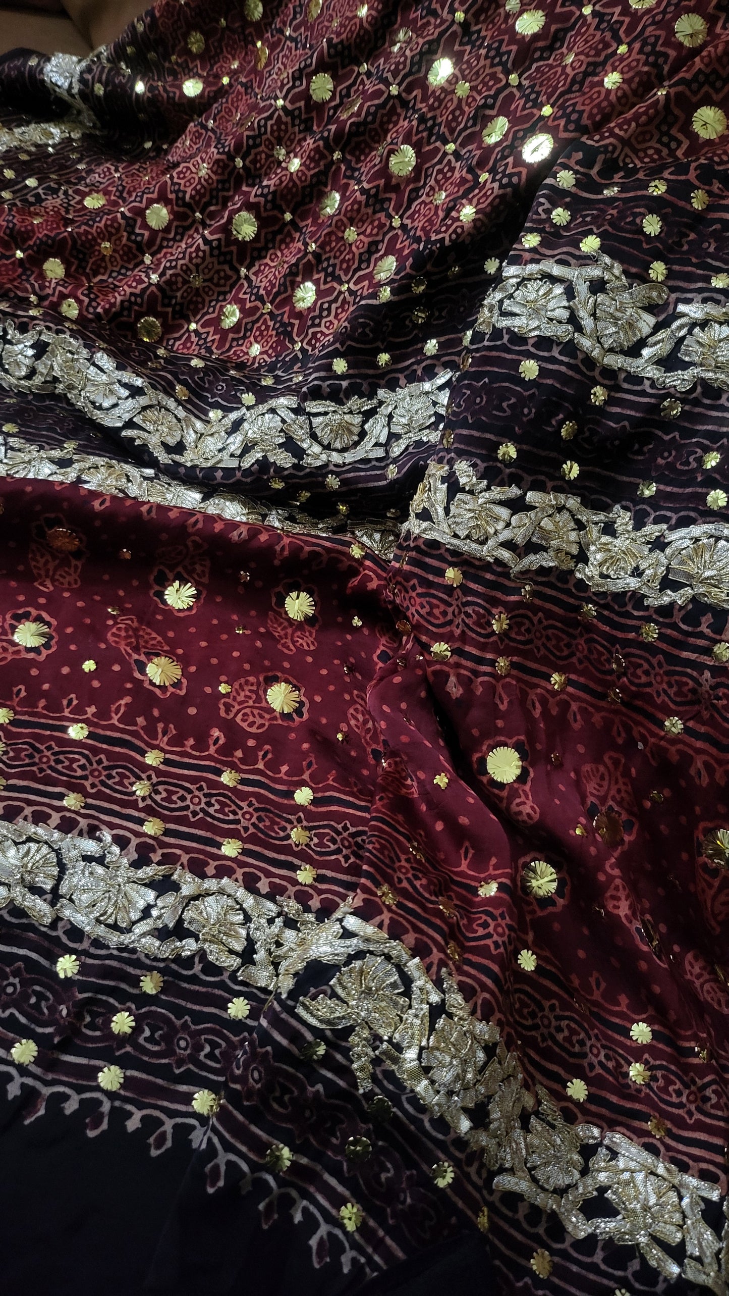 Pure silk dupata : kamdani