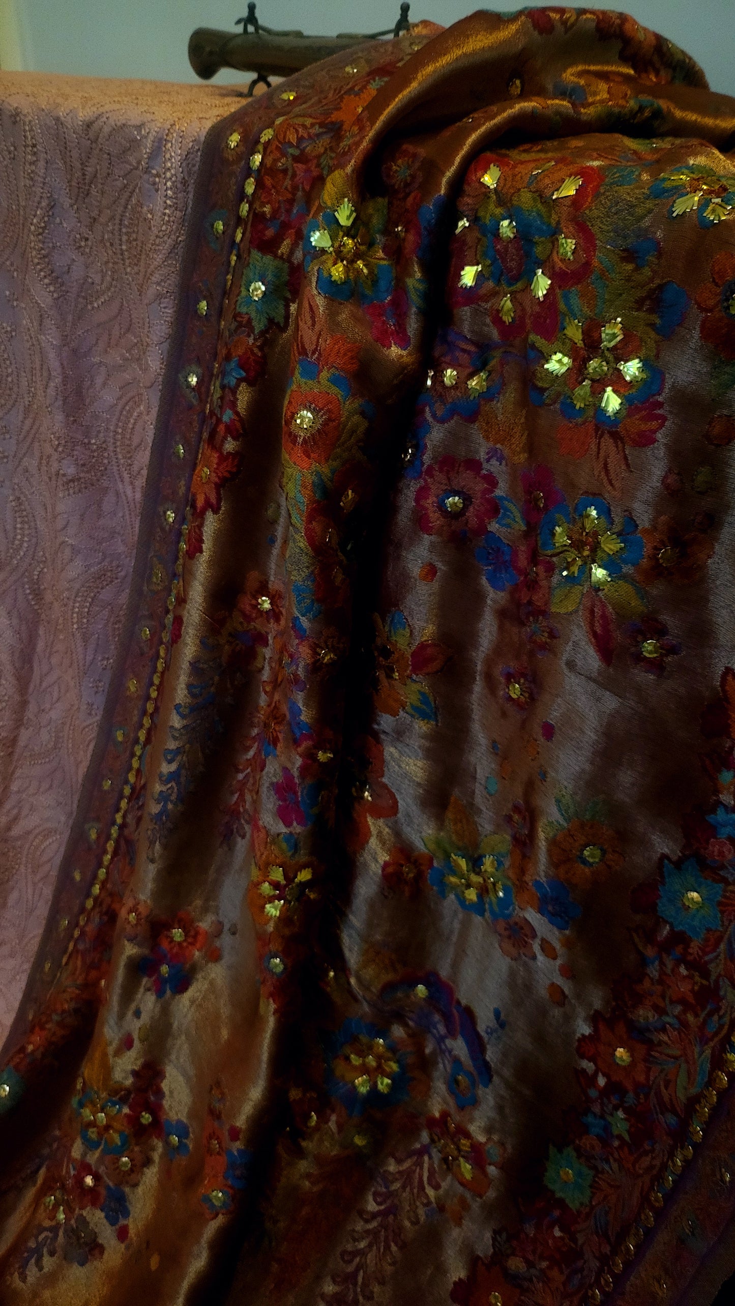 Silk kamdani Dupata