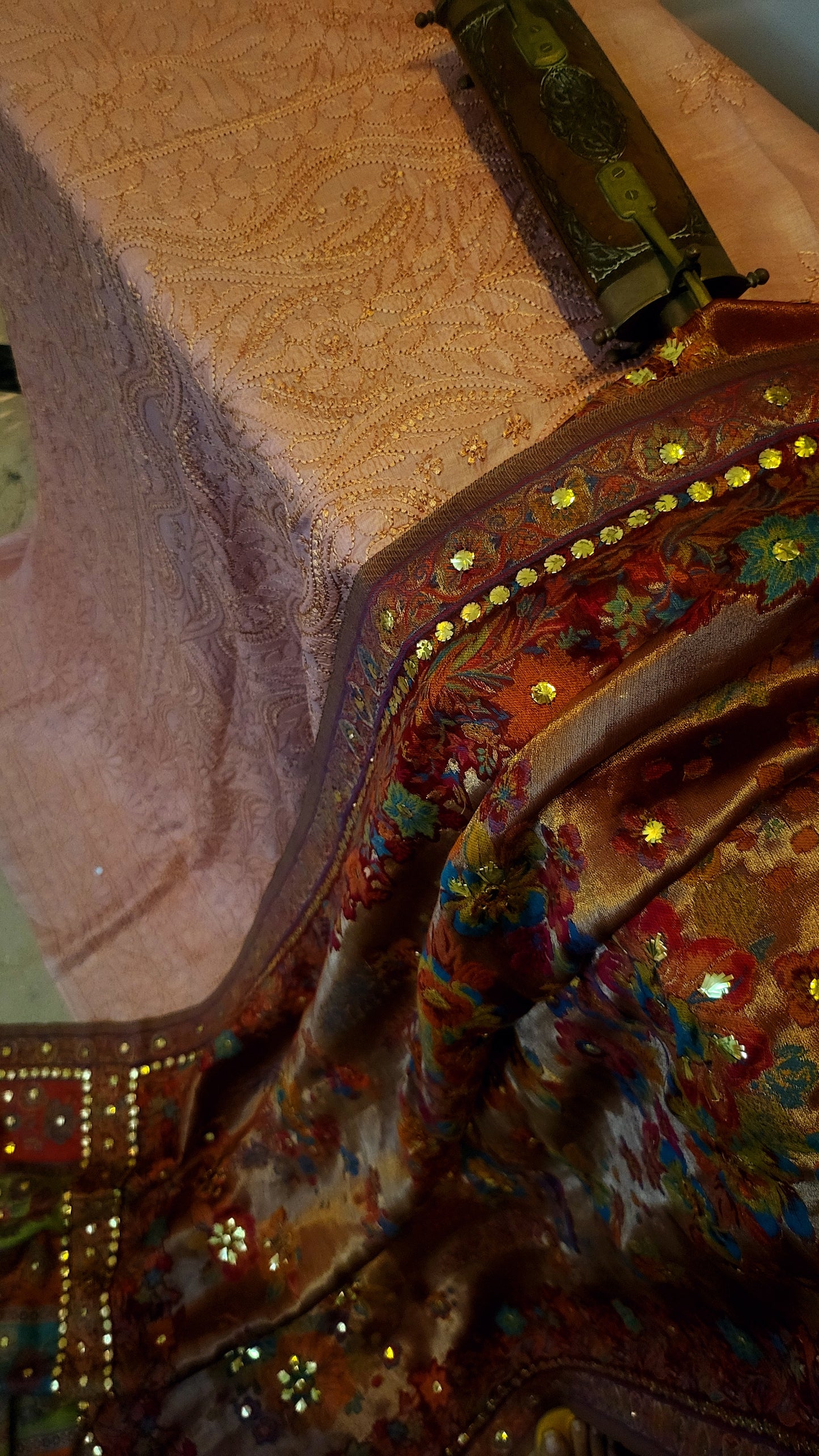 Silk kamdani Dupata