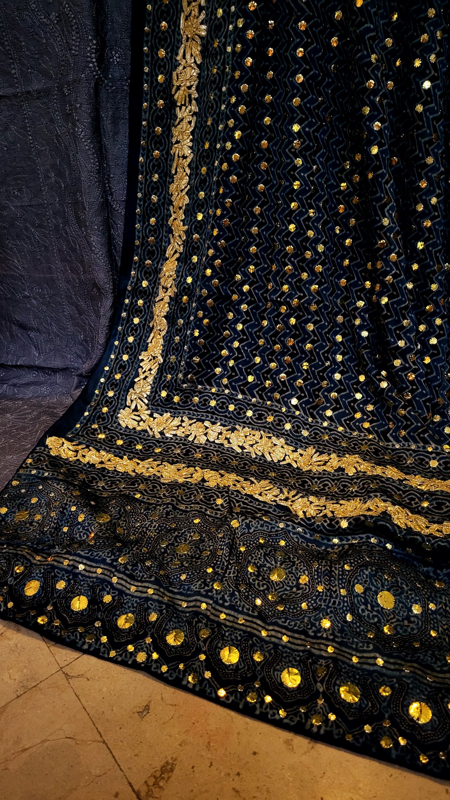 Pure silk dupata : kamdani