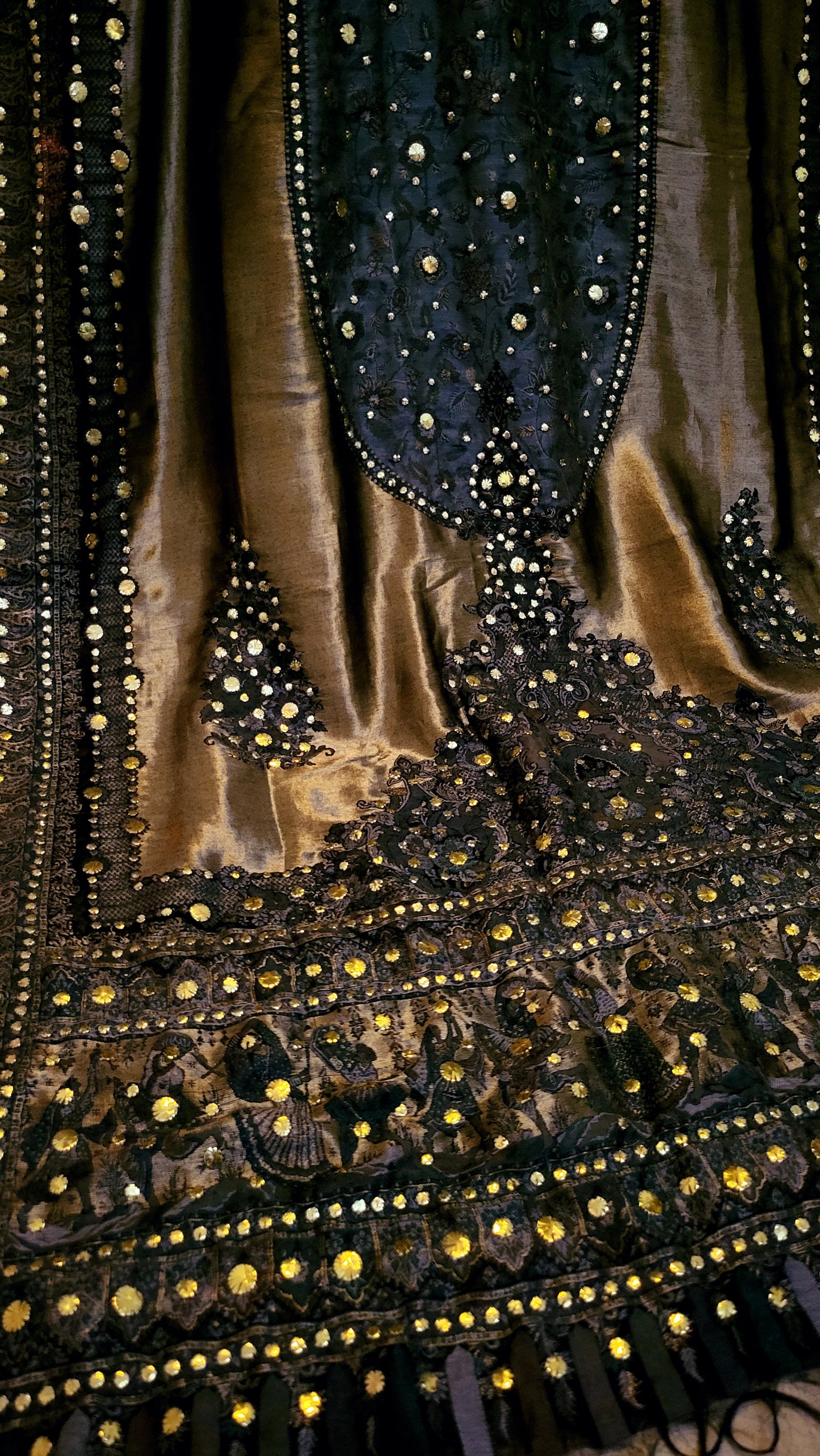 Silk kamdani : Dupata